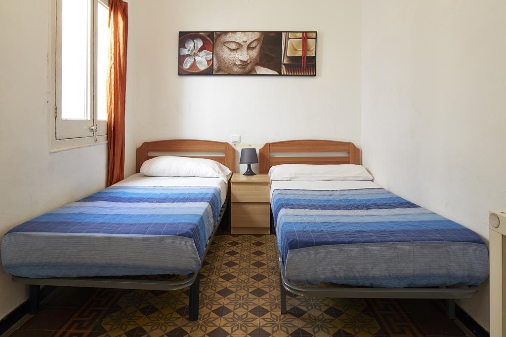 Blue Hostel Барселона Екстериор снимка