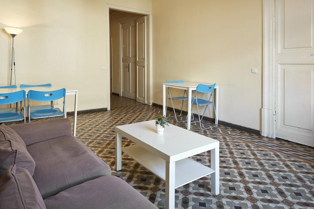 Blue Hostel Барселона Екстериор снимка